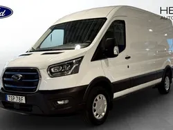 Frozen white Begagnad 2023 Ford E-Transit Trend Van | 399 900 kr