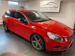 Röd Begagnad 2011 Volvo V60 R-Design Kombi | 83 900 kr (Bra pris)