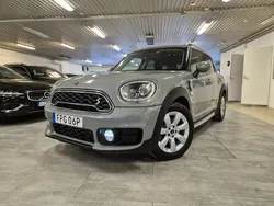 Grå Begagnad 2019 Mini Cooper Countryman Salt SUV | 199 900 kr (Bra pris)
