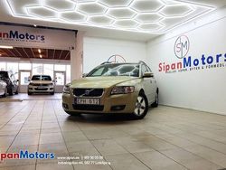 Grön Begagnad 2009 Volvo V50 Momentum Kombi | 64 900 kr (Marknadspris)