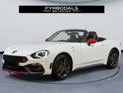 Vit Begagnad 2017 Abarth 124 Spider Cab | 235 000 kr