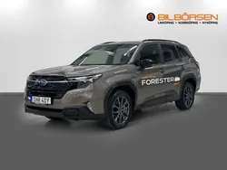 Brun (brilliant bronze metallic) Begagnad 2025 Subaru Forester SUV | 469 900 kr
