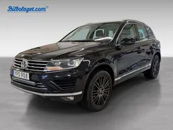 Svart Begagnad 2017 VW Touareg SUV | 229 500 kr (Marknadspris)