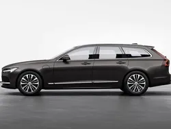 Grå Ny 2024 Volvo V90 Core Kombi | 544 900 kr (Marknadspris)