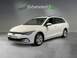 Vit Begagnad 2022 VW Golf VIII Kombi | 264 900 kr (Marknadspris)