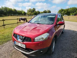 Röd Begagnad 2010 Nissan Qashqai +2 SUV | 26 500 kr (Superpris)