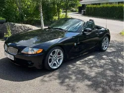 Svart Begagnad 2003 BMW Z4 Cab | 149 000 kr (Lite dyr)