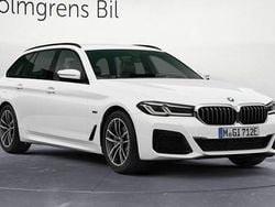Alpinvit Begagnad 2022 BMW 530 M Sport Kombi | 369 500 kr
