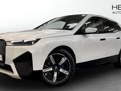 Vit (white) Begagnad 2022 BMW iX SUV | 578 700 kr (Superpris)