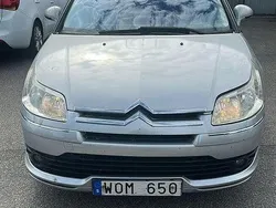 Silver Begagnad 2005 Citroën C4 Halvkombi | 29 900 kr (Marknadspris)