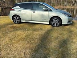 Grön Begagnad 2018 Nissan Leaf Halvkombi | 129 000 kr (Marknadspris)