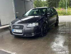 Grå Begagnad 2005 Audi A3 Sportback Comfort Halvkombi | 53 000 kr (Lite dyr)