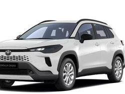 Vit Ny 2025 Toyota Corolla Cross Active SUV | 361 900 kr (Marknadspris)