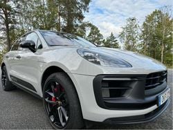 Grå Begagnad 2023 Porsche Macan GTS SUV | 1 089 000 kr