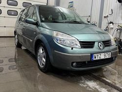 Grön metallic Begagnad 2005 Renault Grand Scénic II Minibuss | 19 500 kr