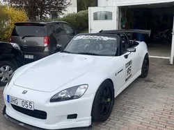 Vit Begagnad 2001 Honda S 2000 S Cab | 300 000 kr