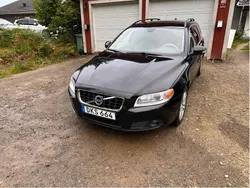 Svart Begagnad 2011 Volvo V70 Momentum Kombi | 82 000 kr (Marknadspris)