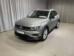 Grå Begagnad 2019 VW Tiguan Comfortline SUV | 239 900 kr (Marknadspris)