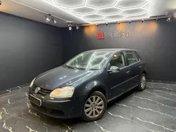 Mörkblå Begagnad 2005 VW Golf V Trendline Halvkombi | 34 900 kr (Marknadspris)