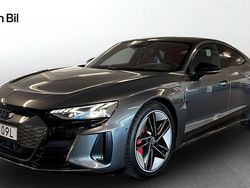 Grå Begagnad 2021 Audi e-tron SUV | 739 900 kr