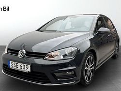 Mörkgrå Begagnad 2016 VW Golf VII R-line Halvkombi | 164 900 kr (Marknadspris)