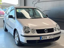 Silver Begagnad 2004 VW Polo Basis Halvkombi | 29 900 kr (Lite dyr)