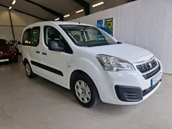 Vit Begagnad 2017 Peugeot Partner Tepee Minibuss | 99 800 kr (Bra pris)