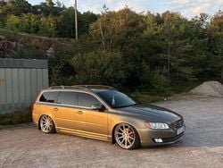Grön Begagnad 2010 Volvo V70 Momentum Kombi | 65 000 kr