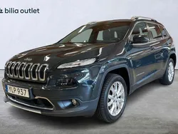 Grå Begagnad 2017 Jeep Cherokee Limited SUV | 189 900 kr (Marknadspris)