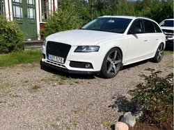 Vit Begagnad 2008 Audi A4 | 70 000 kr (Marknadspris)