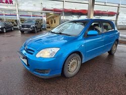Blå Begagnad 2006 Toyota Corolla Halvkombi | 28 500 kr (Marknadspris)