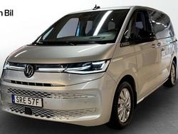 Silver Begagnad 2022 VW Multivan Minibuss | 599 000 kr (Lite dyr)