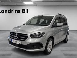 Silver Begagnad 2024 Mercedes 180 Sedan | 339 000 kr (Dyr)