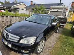 Svart Begagnad 2008 Mercedes C200 Avantgarde Sedan | 65 000 kr (Marknadspris)