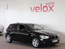 Svart Begagnad 2013 BMW 116 Halvkombi | 79 900 kr (Marknadspris)