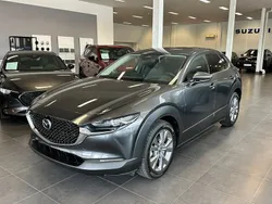 Grå Ny 2024 Mazda CX-30 Exclusive-Line SUV | 384 400 kr (Marknadspris)