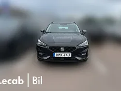 Svart Begagnad 2021 Seat Leon FR Kombi | 234 500 kr (Marknadspris)