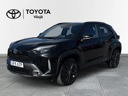 Svart Begagnad 2023 Toyota Yaris Cross SUV | 349 000 kr (Dyr)