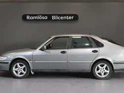 Grå Begagnad 2003 Saab 9-3 Halvkombi | 14 900 kr (Superpris)