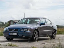 Blå Begagnad 2002 Volvo S60 Sedan | 72 000 kr (Dyr)
