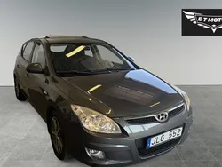 Grå Begagnad 2008 Hyundai i30 Halvkombi | 36 900 kr (Marknadspris)