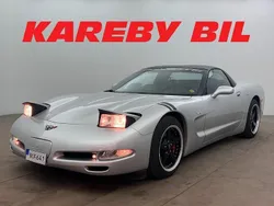 Ljusgrå Begagnad 2002 Chevrolet Corvette Sportkupé | 219 900 kr (Marknadspris)