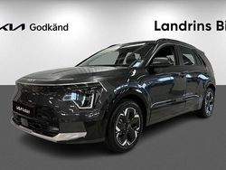 Grå (grå metallic) Begagnad 2023 Kia e-Niro 2 SUV | 369 300 kr (Dyr)