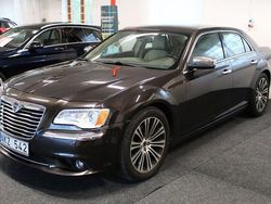 Brun Begagnad 2011 Lancia Thema Sedan | 99 900 kr