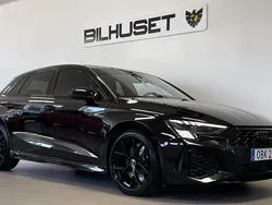 Svart Begagnad 2024 Audi RS3 Halvkombi | 619 900 kr (Bra pris)