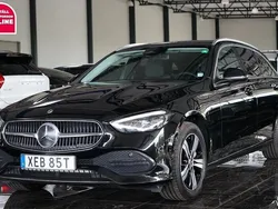 Svart Begagnad 2023 Mercedes C300e Avantgarde Kombi | 409 500 kr (Superpris)