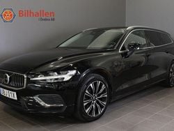 Svart Begagnad 2022 Volvo V60 Core Kombi | 409 000 kr (Marknadspris)