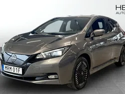 Grå (grey) Begagnad 2022 Nissan Leaf N-Connecta Halvkombi | 234 900 kr (Marknadspris)