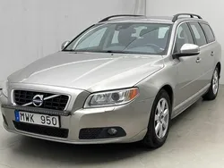 Ljusbrun Begagnad 2013 Volvo V70 Momentum Kombi | 113 500 kr