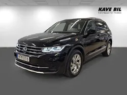 Svart Begagnad 2021 VW Tiguan Elegance SUV | 359 900 kr (Marknadspris)